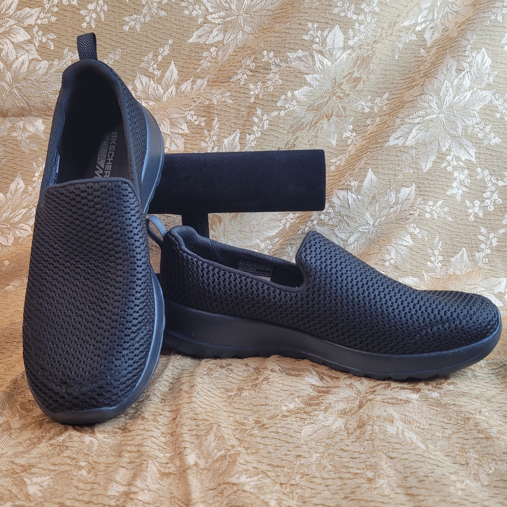 Skechers Women's Black Slip-On Shoes